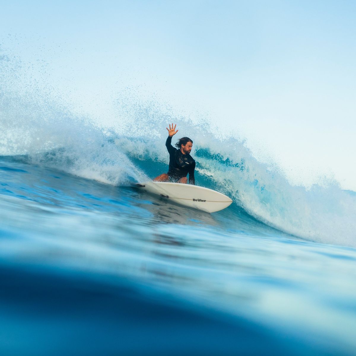 Surfeur en take-off, Côte des Basques, Biarritz